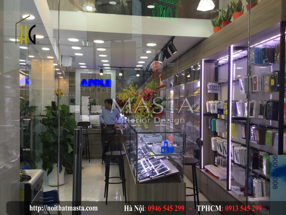 thi cong cua hang dien thoại chi thuy thu duc 1